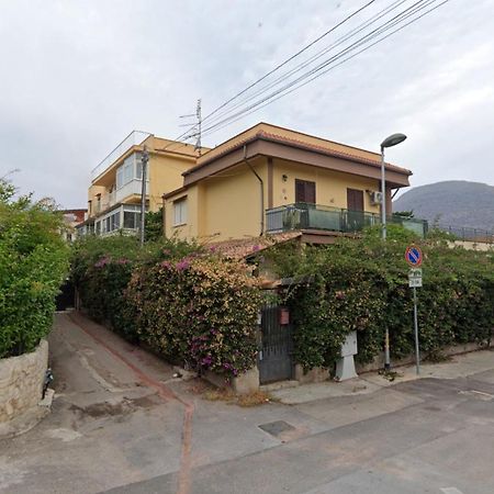 Cupidohouse A Mondello Apartment Bagian luar foto